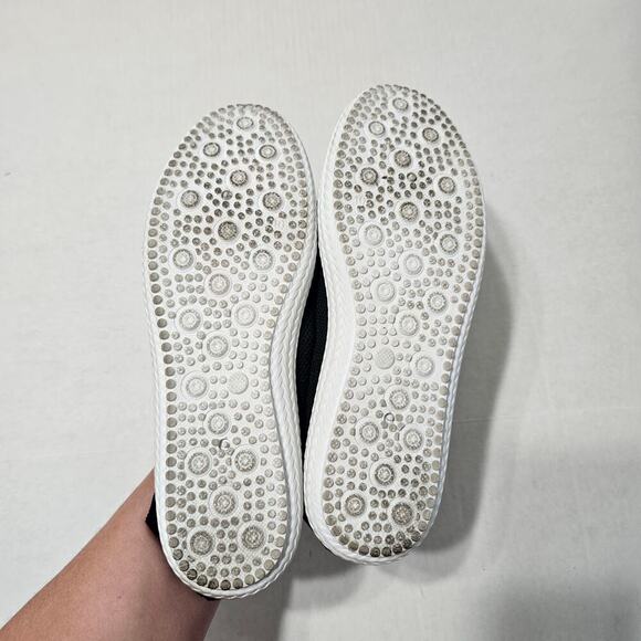 TOMMY BAHAMA Knit Memory Foam Slip-Ons Black White Size 10 - Picture 6 of 8